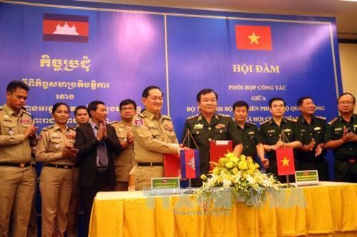 越南与柬埔寨加强合作 确保边境地区安全