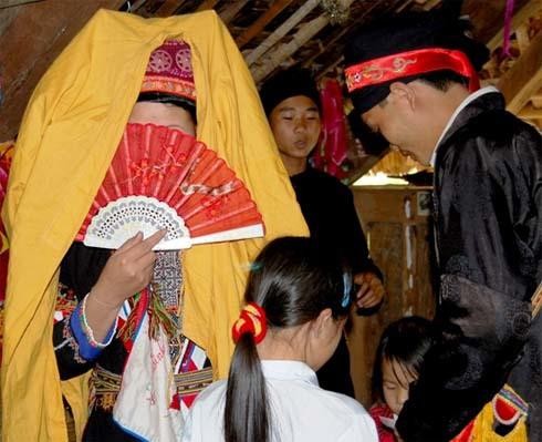 Lễ cưới truyền thống của người Dao quần trắng