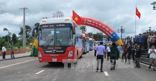 Thông xe vận tải đường bộ giữa Việt Nam và Vương quốc Campuchia