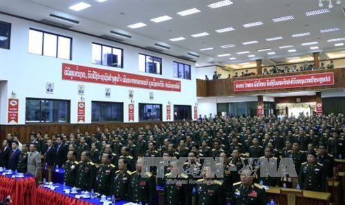  越老建交55周年：老挝国防部举行越老建交55周年纪念集会