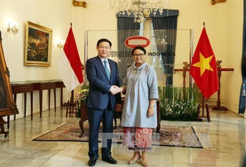 政府副总理王廷惠对印尼进行工作访问