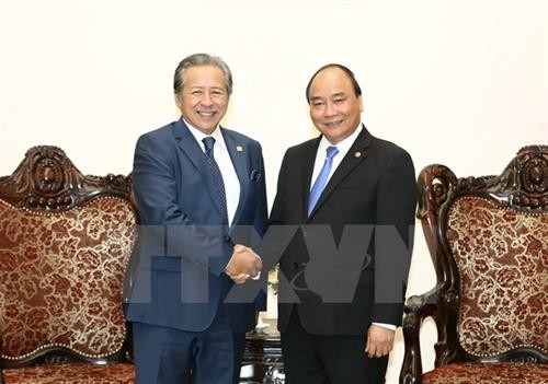 政府总理阮春福会见马来西亚外交部长阿尼法•阿曼