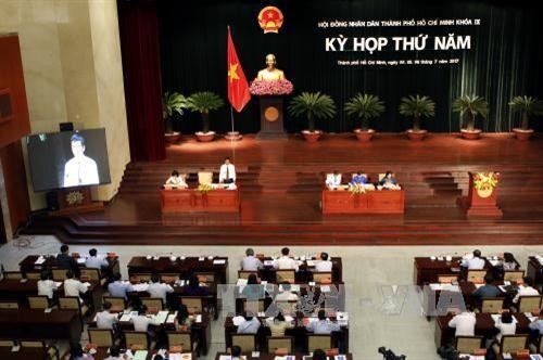 Kỳ họp thứ 5 HĐND Thành phố Hồ Chí Minh khóa IX: Chất vấn việc "giải cứu" nông sản