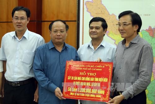 Lãnh đạo Thành phố Hồ Chí Minh thăm hỏi, hỗ trợ đồng bào bị thiệt hại do mưa lũ ở Điện Biên