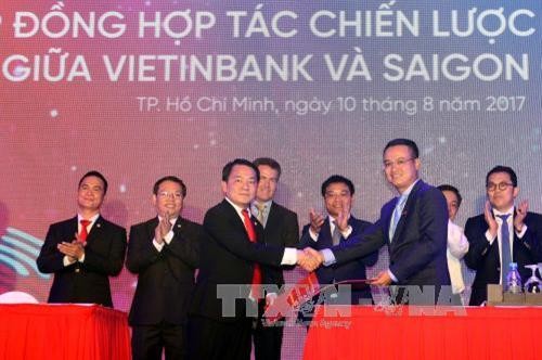 Saigon Co.op và VietinBank ký kết hợp tác gia tăng lợi ích cho khách hàng