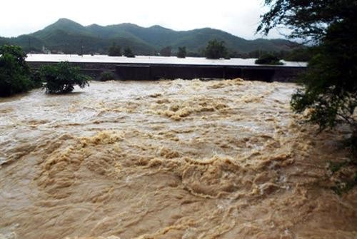 Lũ trên sông Thao, sông Chảy đang lên, đề phòng lũ quét và sạt lở đất ở khu vực vùng núi phía Bắc