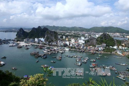Quảng Ninh xây dựng “đặc khu” Vân Đồn trở thành đô thị biển đảo xanh