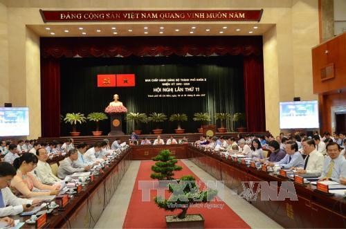 Khai mạc Hội nghị lần thứ 11 Ban Chấp hành Đảng bộ Thành phố Hồ Chí Minh khóa X