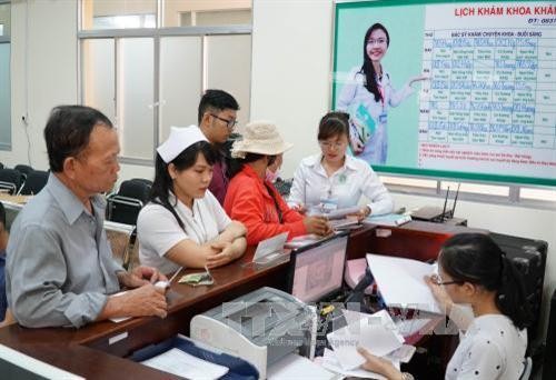 Thành phố Hồ Chí Minh bắt đầu tăng giá dịch vụ y tế với bệnh nhân không có thẻ Bảo hiểm y tế