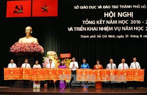 Thành phố Hồ Chí Minh đẩy mạnh tự chủ tài chính trong các trường học