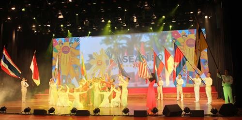Liên hoan ca múa nhạc ASEAN 2017