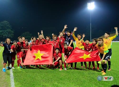 Tuyển nữ Việt Nam nhận thưởng gần 4 tỷ đồng sau chức vô địch SEA Games 29