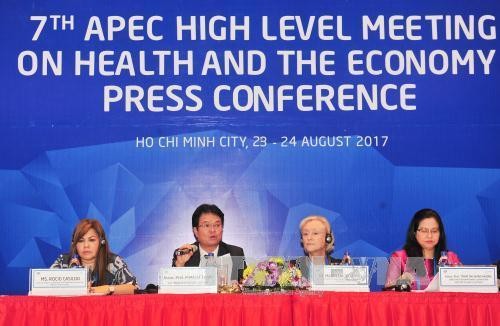 APEC第七次卫生与经济高级别会议：致力实现全民健康覆盖及可持续发展目标