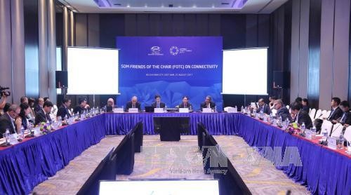 2017年APEC第三次高官会及相关会议27日进入尾声