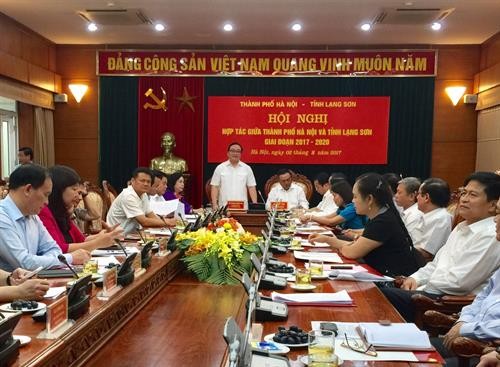 Hà Nội tặng 3 tỷ đồng cho Quỹ xóa đói giảm nghèo của tỉnh Lạng Sơn