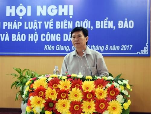 越南海洋岛屿：坚江省加大边界海洋岛屿法律的宣传力度