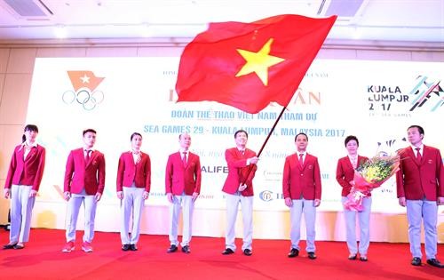 第29届东南亚运动会越南体育代表团出征仪式在河内隆重举行