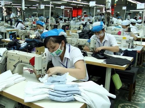 前八月越南输出劳务人员近8.8万人