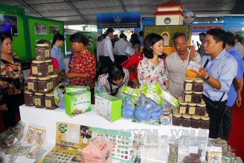 Agro Viet 2017 thu hút hơn 200 doanh nghiệp tham gia