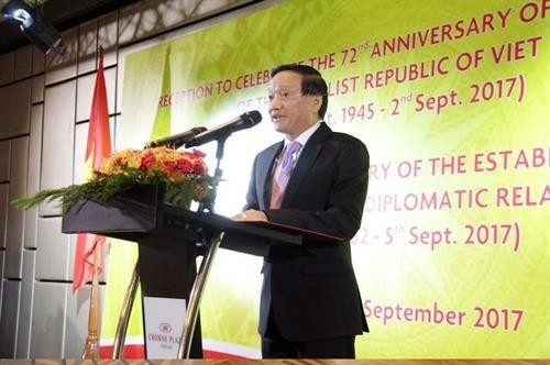 越南驻老挝大使馆举行活动 庆祝8月革命和9•2国庆节