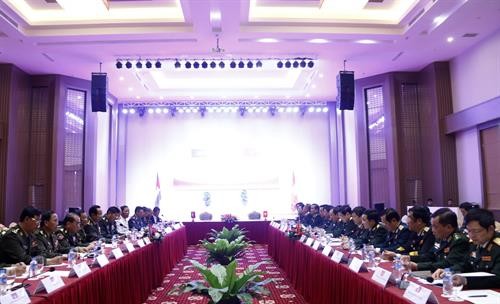 越柬两国国防部签署2018年度合作计划