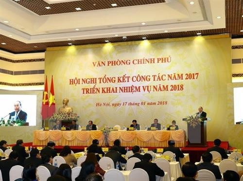 阮春福总理：政府办公厅加强参谋工作 寻求生产力发展的余地和释放空间