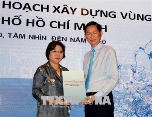 Xây dựng Vùng Thành phố Hồ Chí Minh thành trung tâm kinh tế năng động của Đông Nam Á