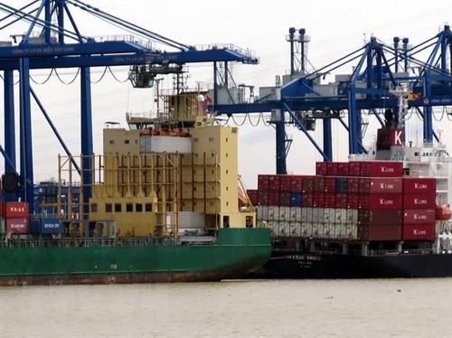 越南港口集装箱吞吐量猛增