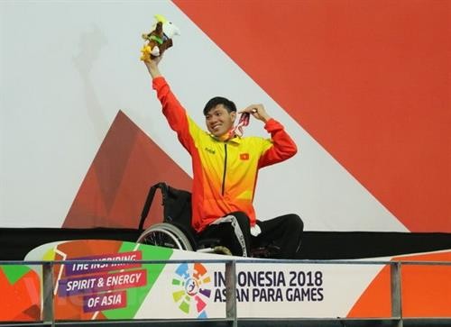 2018年亚残运会：游泳运动员武青松夺下第二枚金牌