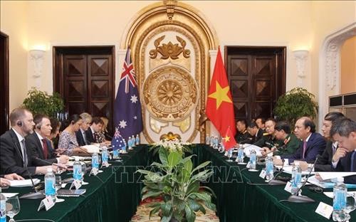 越南与澳大利亚举行第六届国防外交副部长级战略对话