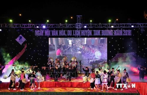 Ngày hội Văn hóa, Du lịch huyện Tam Đường năm 2018 tôn vinh giá trị văn hóa truyền thống con người vùng cao