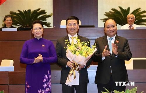 第十四届国会第六次会议通过关于批准任命阮孟雄为信息传媒部部长的决议