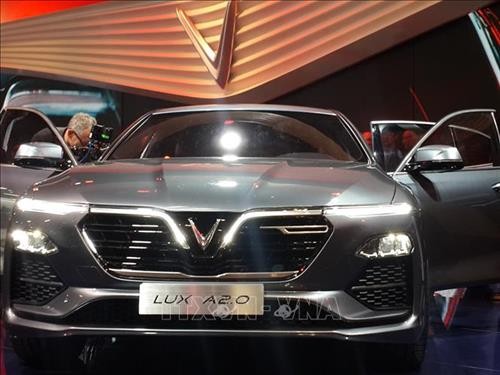 VinFast两款汽车正式亮相2018年巴黎车展