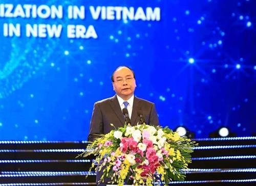 阮春福总理：越南承诺继续改善投资环境 与国际标准接轨