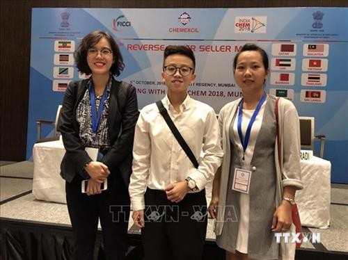 越南企业参加2018年第10届印度国际化工展览会