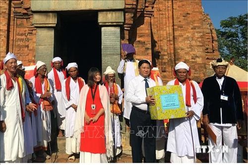 Đồng bào Chăm ở Ninh Thuận vui đón Lễ hội Katê năm 2018
