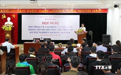 Lào Cai tìm giải pháp hỗ trợ lao động dân tộc thiểu số