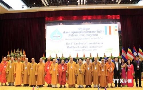第一届越老柬佛教高层会议在老挝举行