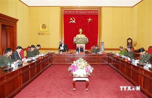 越共中央公安党委常委会召开2018年工作总结暨2019年工作部署会议