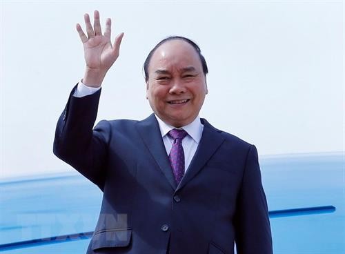 越南政府总理阮春福抵达上海 开始出席中国国际进口博览会之行