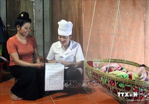 ADB hỗ trợ Việt Nam cải thiện chăm sóc y tế các vùng khó khăn