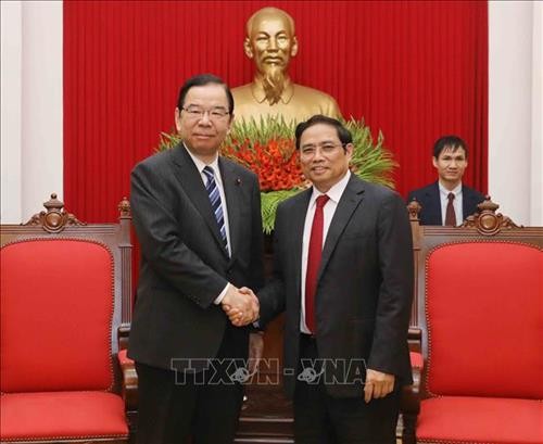越共中央组织部部长范明正会见日本共产党中央委员会主席