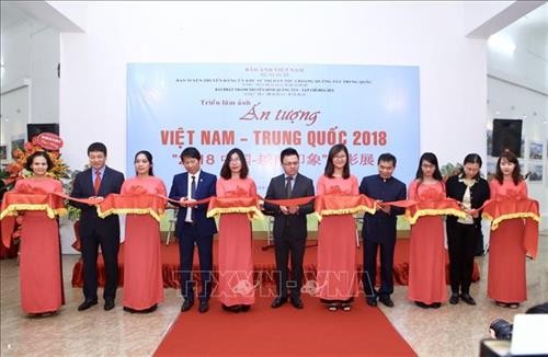 2018年“越南-中国印象”摄影展在河内开幕
