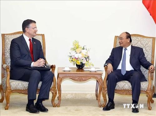 越南政府总理阮春福会见美国驻越大使