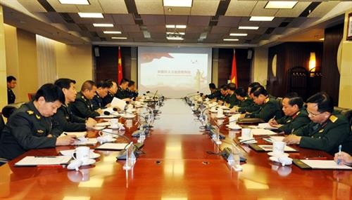 越南人民军总政治局与中共中央军委政治工作部进一步加强合作