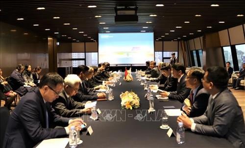 越南政府副总理郑廷勇高度评价韩国企业的地位和作用