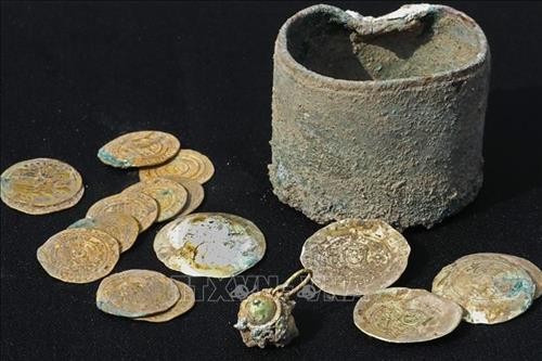 Phát hiện những cổ vật bằng vàng cách đây 900 năm tại Israel