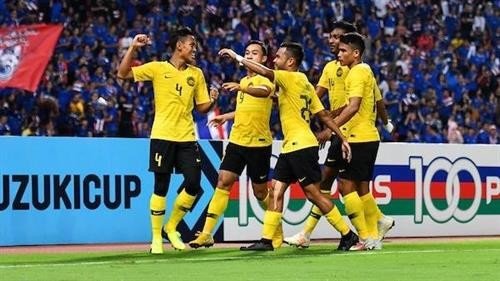 马来西亚队客场顽强战平泰国队2-2晋级决赛