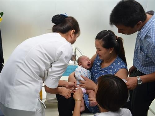 Sẽ triển khai tiêm vắc-xin ComBE Five trên toàn quốc từ cuối tháng 12/2018