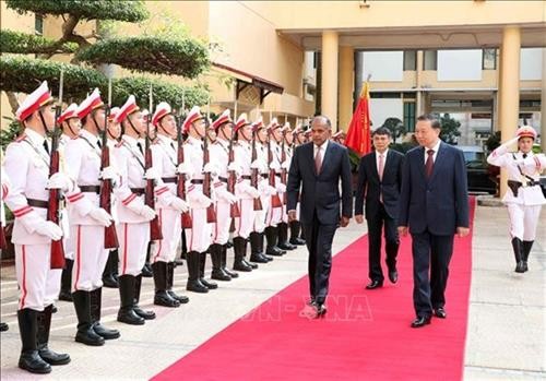 越南与新加坡续签《预防和打击跨国犯罪合作协议》